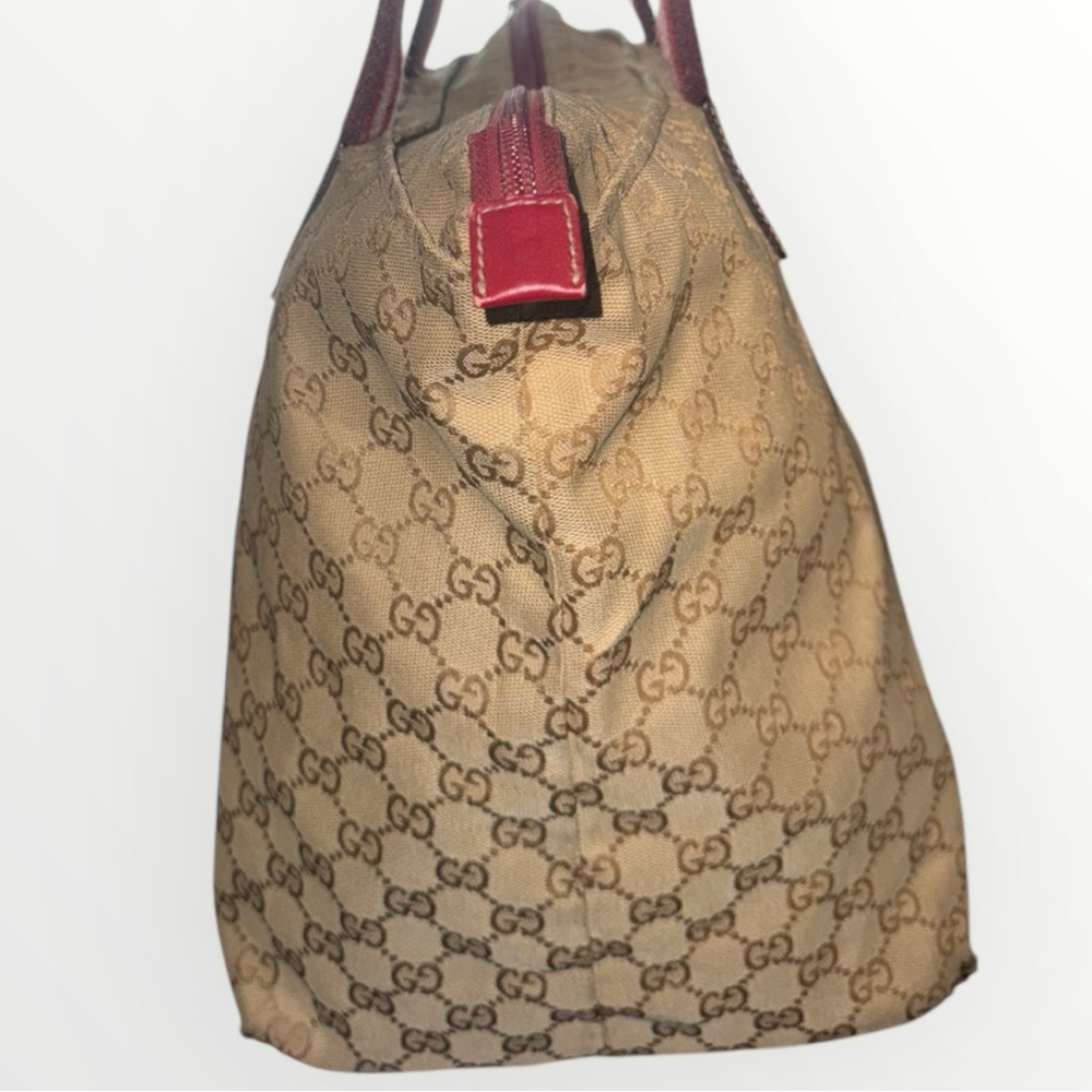 Gucci Tote Bag Sherry Line Cream Tan Gold and Red Monogram GG Supreme Zip Top - Picture 10 of 16